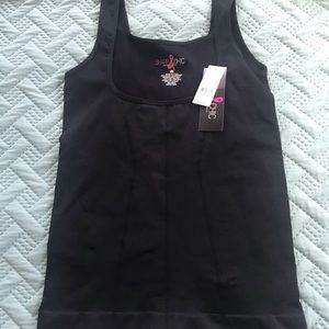 Shape & Chick Slimming tank top.